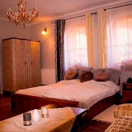 Apartman Anna Lägenhet Veľký Slavkov Exteriör bild