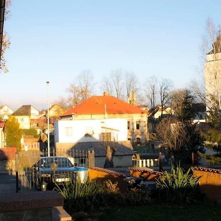 Apartman Anna Lägenhet Veľký Slavkov Exteriör bild