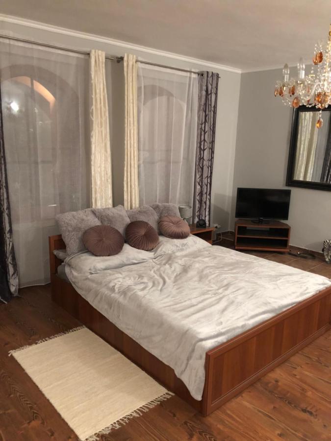Apartman Anna Lägenhet Veľký Slavkov Exteriör bild