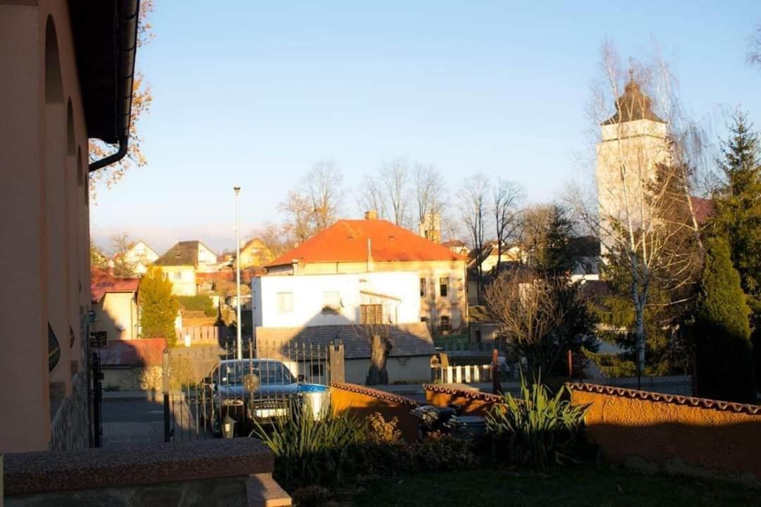 Apartman Anna Lägenhet Veľký Slavkov Exteriör bild